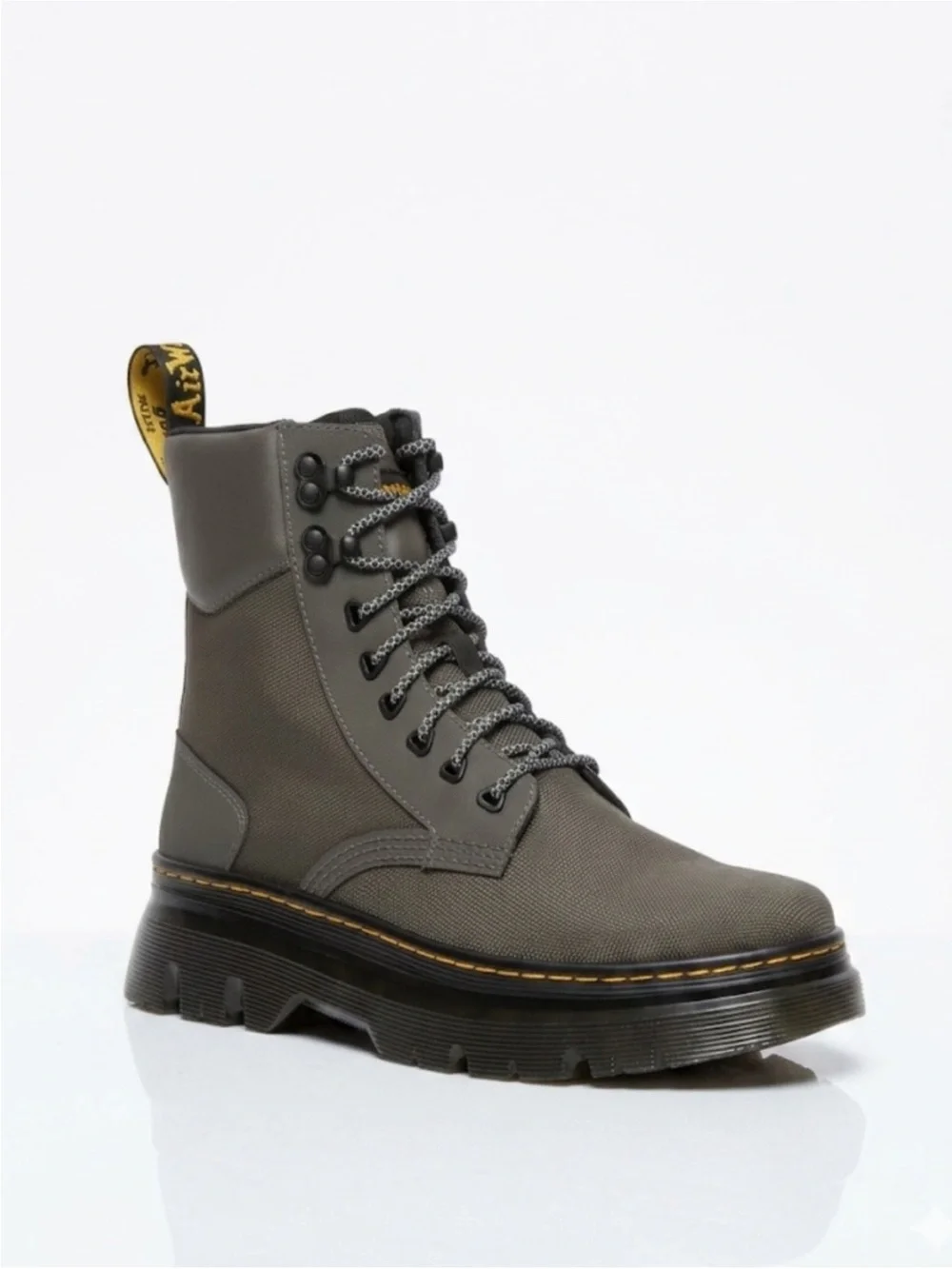 Dr. Martens 